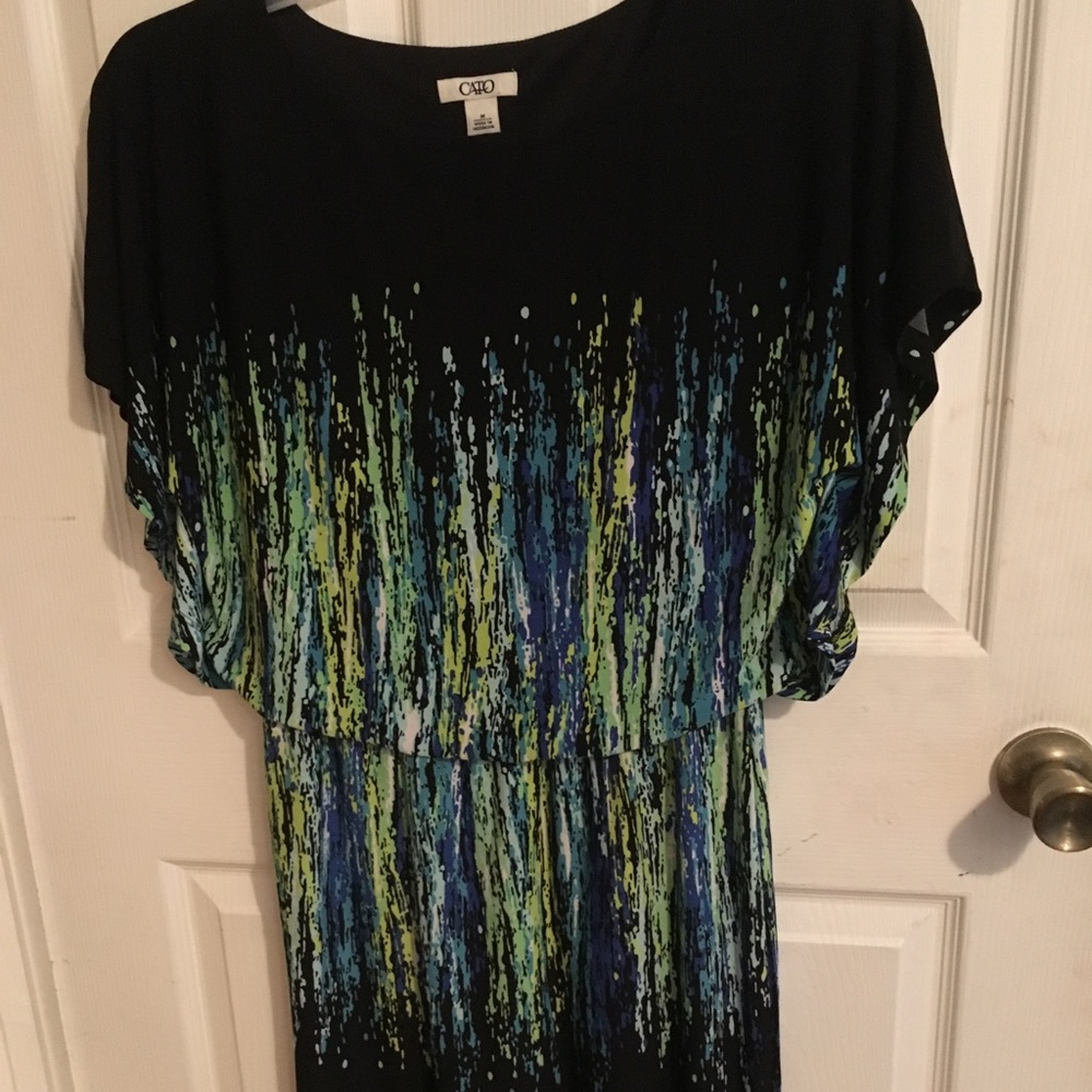 Short sleeve multi color dress